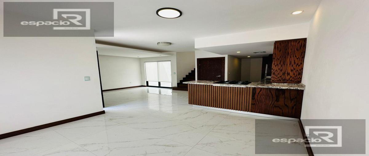 Foto de departamento en renta en  , country club san francisco, chihuahua, chihuahua, 30351378 No. 02