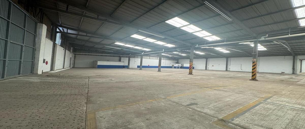 Foto de bodega en cristobal colón , la duraznera, san pedro tlaquepaque, jalisco, 30060327 foto 02 Foto de bodega en renta en cristobal colón , la duraznera, san pedro tlaquepaque, jalisco, 30060327 No. 02