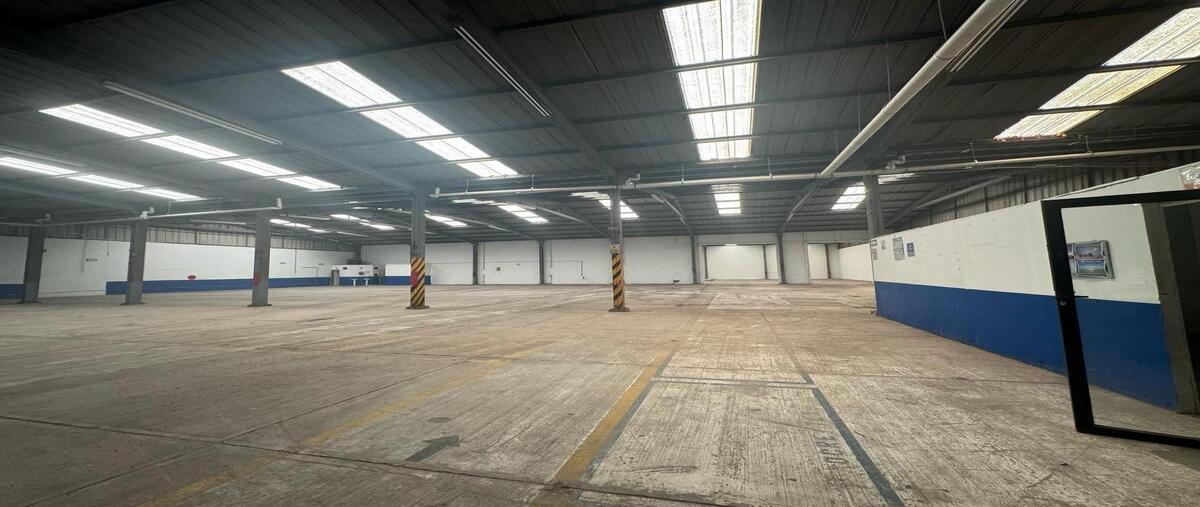 Foto de bodega en cristobal colón , la duraznera, san pedro tlaquepaque, jalisco, 30060327 foto 03 Foto de bodega en renta en cristobal colón , la duraznera, san pedro tlaquepaque, jalisco, 30060327 No. 03