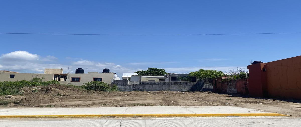 Foto de terreno habitacional en cuauhtémoc # 1005 entre pedro moreno y abasolo , maria de la piedad, coatzacoalcos, veracruz de ignacio de la llave, 25053944 foto 01 Foto de terreno habitacional en venta en cuauhtémoc # 1005 entre pedro moreno y abasolo , maria de la piedad, coatzacoalcos, veracruz de ignacio de la llave, 25053944 No. 01