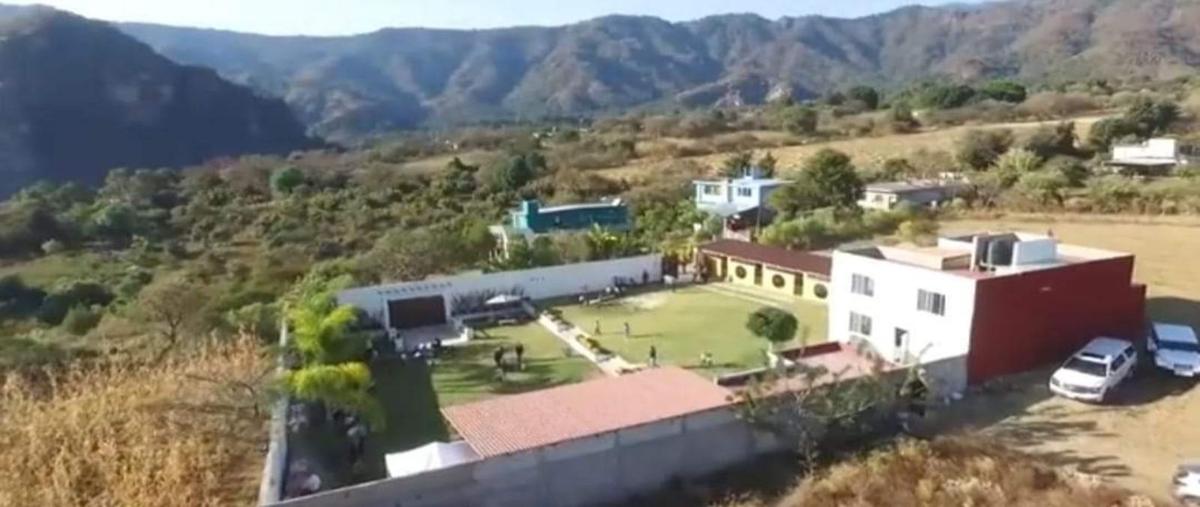 Foto de casa en renta en  , cuernavaca centro, cuernavaca, morelos, 27927279 No. 02