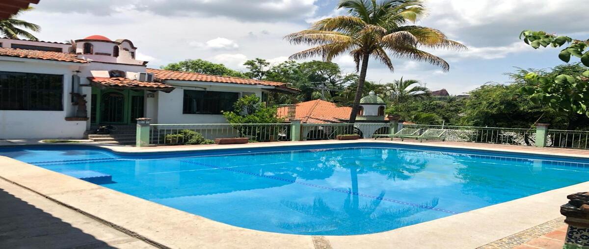Foto de casa en venta en  , cuernavaca centro, cuernavaca, morelos, 30348037 No. 01