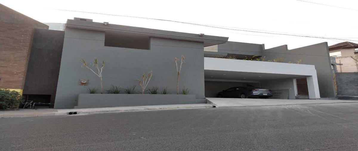 Foto de casa en venta en  , cumbres elite 3er sector, monterrey, nuevo león, 28853334 No. 01