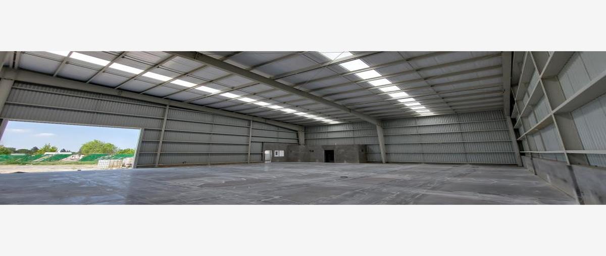 Foto de bodega en renta en del bajio , avícola, saltillo, coahuila de zaragoza, 30187322 No. 01