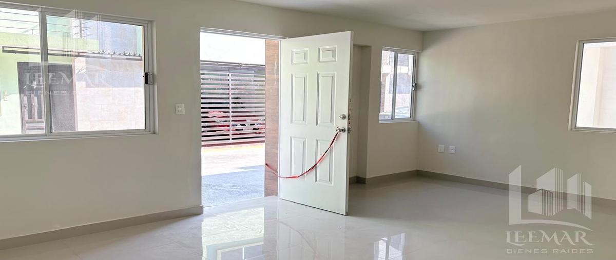 Foto de casa en venta en  , del pueblo, tampico, tamaulipas, 0 No. 03