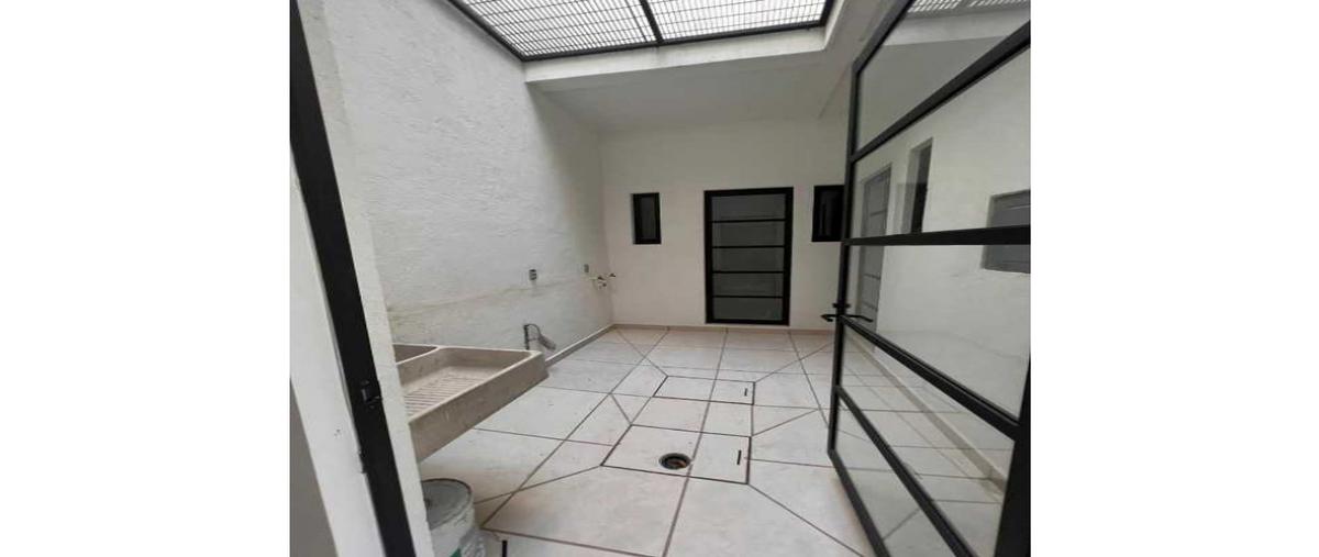 Foto de casa en venta en  , delicias, cuernavaca, morelos, 0 No. 03
