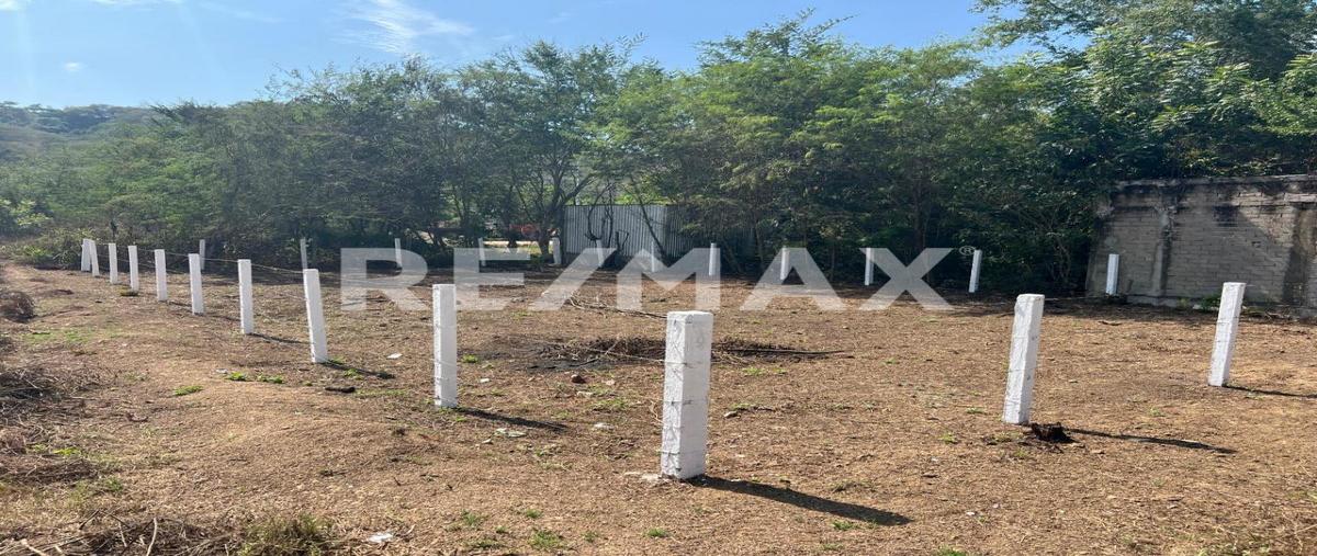 Foto de terreno habitacional en venta en diamante esquina topacio , sector universidad, san pedro mixtepec -dto. 22 -, oaxaca, 0 No. 03