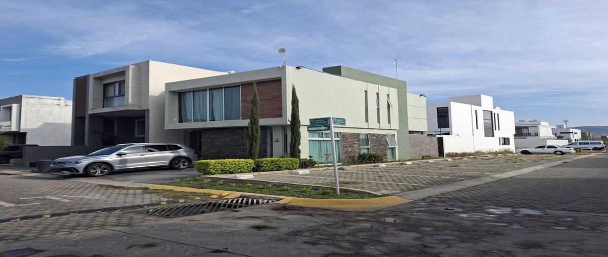 Foto de casa en , el alcázar (casa fuerte), tlajomulco de zúñiga, jalisco, 0 foto 03 Foto de casa en venta en , el alcázar (casa fuerte), tlajomulco de zúñiga, jalisco, 0 No. 03