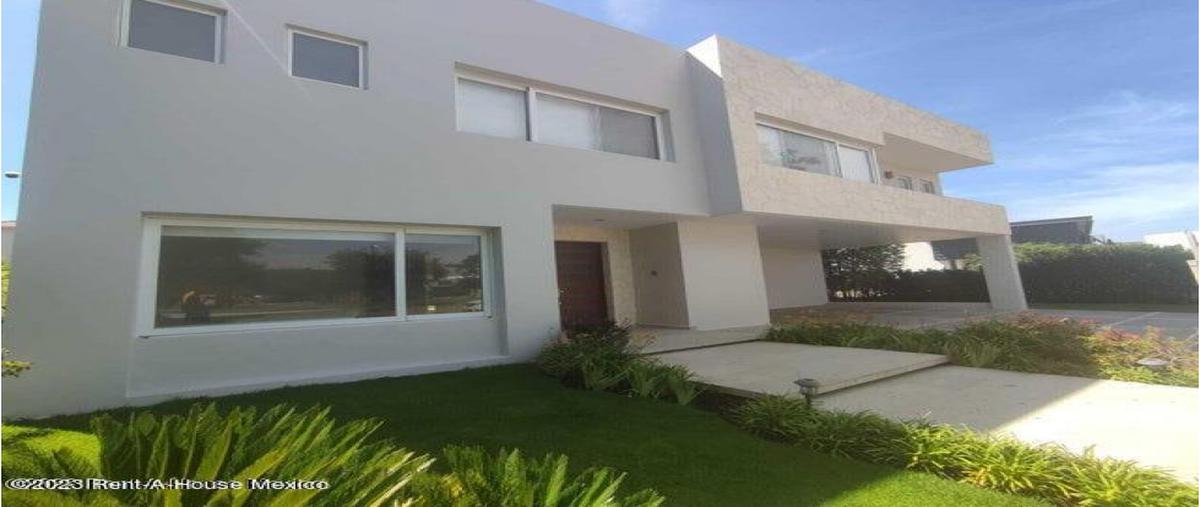 Foto de casa en venta en  , el campanario, querétaro, querétaro, 0 No. 03