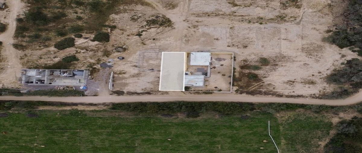 Foto de terreno habitacional en venta en  , el centenario, la paz, baja california sur, 27843766 No. 01