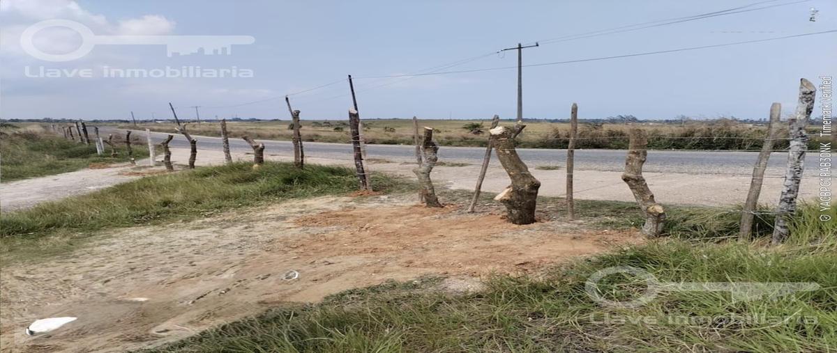 Foto de terreno habitacional en venta en  , el colorado, coatzacoalcos, veracruz de ignacio de la llave, 0 No. 03