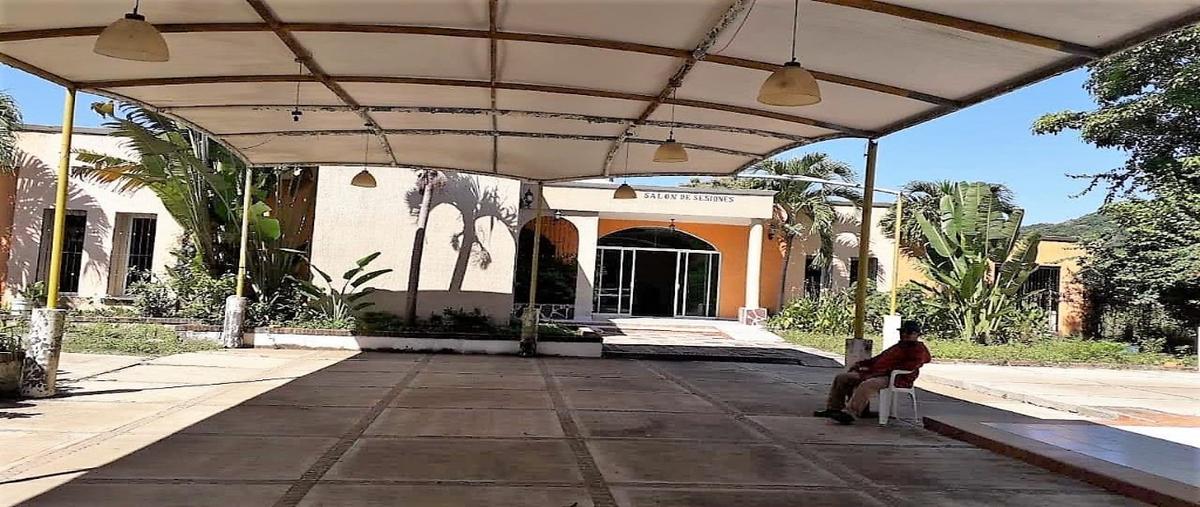 Foto de local en , el naranjo, manzanillo, colima, 25334701 foto 03 Foto de local en venta en , el naranjo, manzanillo, colima, 25334701 No. 03