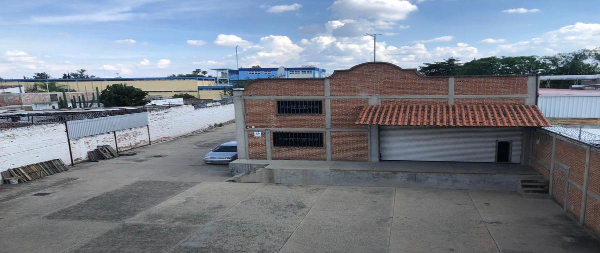 Foto de bodega en venta en  , el tlacuache ote., león, guanajuato, 22468921 No. 03