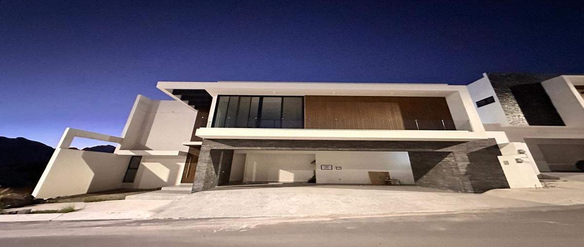 Foto de casa en , el uro, monterrey, nuevo león, 28223644 foto 01 Foto de casa en venta en , el uro, monterrey, nuevo león, 28223644 No. 01