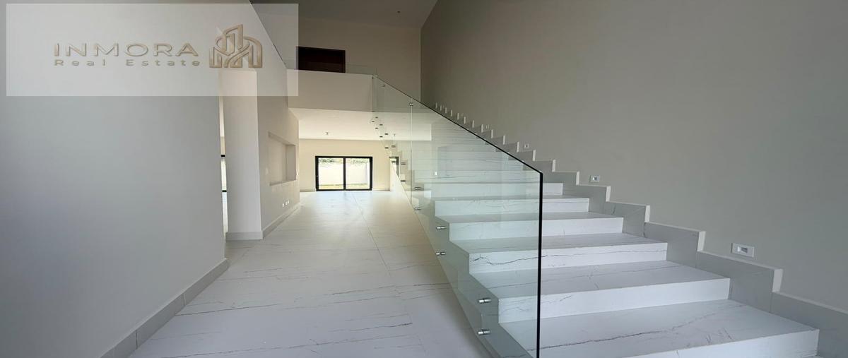 Foto de casa en , el uro, monterrey, nuevo león, 0 foto 02 Foto de casa en venta en , el uro, monterrey, nuevo león, 0 No. 02