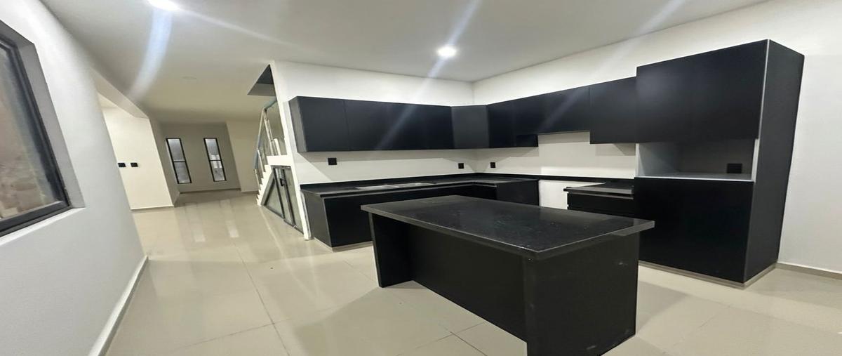 Foto de casa en venta en entre teotihuacán y avenida libertad , reforma, carmen, campeche, 30160254 No. 04