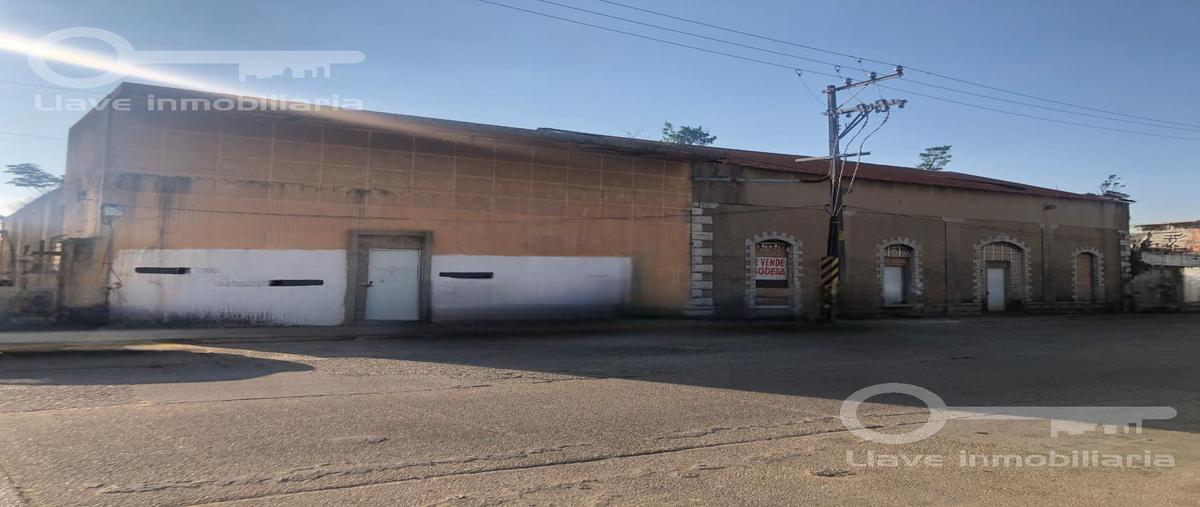 Foto de bodega en venta en  , esfuerzo de los hermanos del trabajo, coatzacoalcos, veracruz de ignacio de la llave, 27670681 No. 01