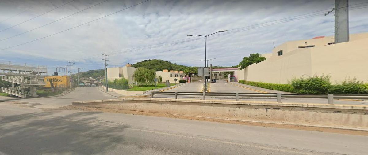 Foto de casa en venta en  , félix peña, tepic, nayarit, 0 No. 04