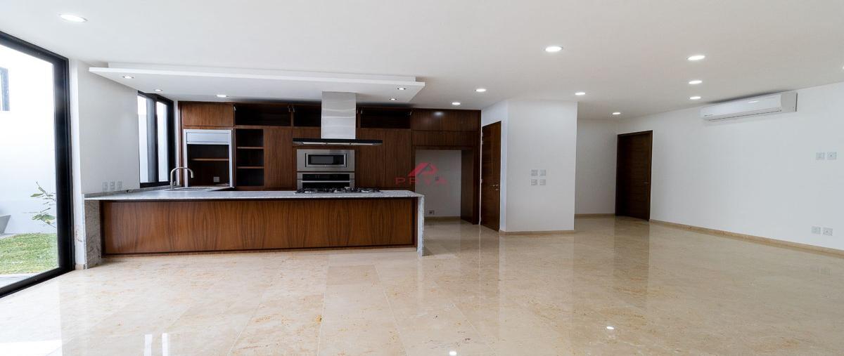 Foto de casa en venta en fonteé , solares, zapopan, jalisco, 0 No. 01