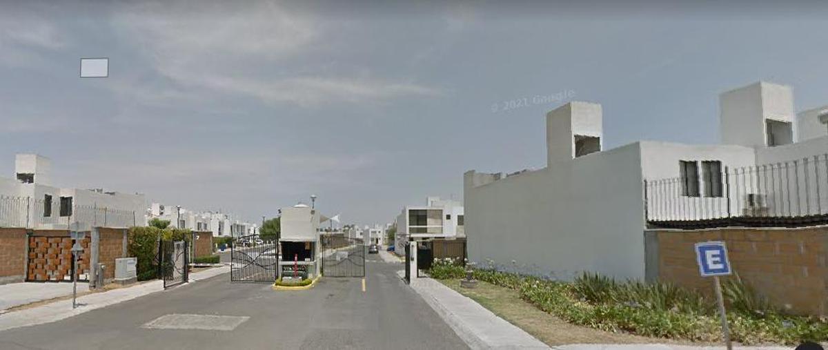 Foto de terreno habitacional en venta en  , fraccionamiento la cantera, celaya, guanajuato, 0 No. 03