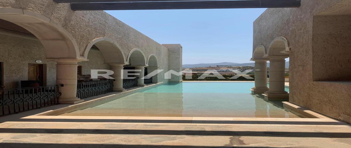 Foto de edificio en venta en fraccionamiento los olivos, ruta del vino, ensenada , san antonio de las minas, ensenada, baja california, 28978117 No. 01