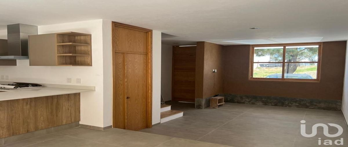 Foto de casa en venta en fraccionamiento madeiras 2 , valle imperial, zapopan, jalisco, 30934826 No. 03