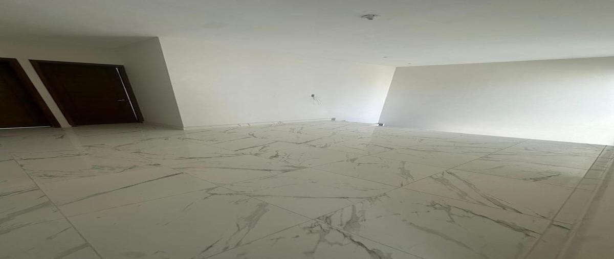Foto de casa en venta en  , fraccionamiento valencia, saltillo, coahuila de zaragoza, 30412440 No. 04