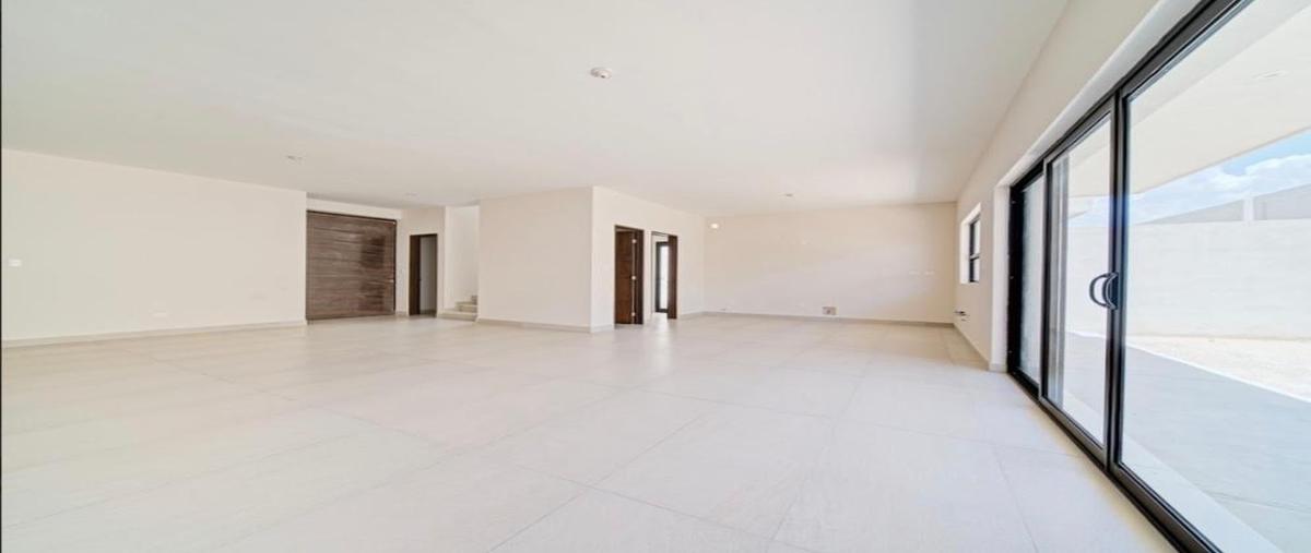 Foto de casa en venta en  , fraccionamiento valencia, saltillo, coahuila de zaragoza, 0 No. 04