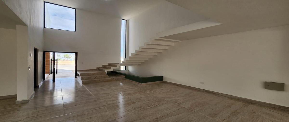 Foto de casa en venta en  , fraccionamiento villas del renacimiento, torreón, coahuila de zaragoza, 0 No. 03