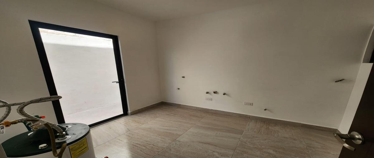 Foto de casa en venta en  , fraccionamiento villas del renacimiento, torreón, coahuila de zaragoza, 0 No. 04