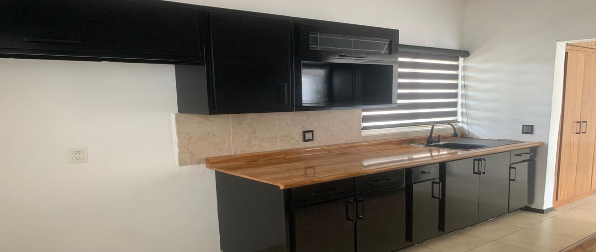 Foto de casa en renta en  , fraccionamiento villas del renacimiento, torreón, coahuila de zaragoza, 0 No. 03