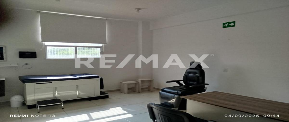 Foto de edificio en venta en fray antonio de monroy e hijar , rinconada jurica, querétaro, querétaro, 0 No. 03