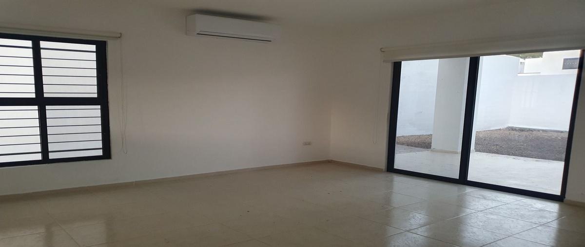 Foto de casa en venta en  , gran santa fe, mérida, yucatán, 0 No. 03