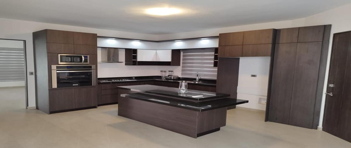 Foto de casa en venta en  , granadas, monterrey, nuevo león, 31136129 No. 03