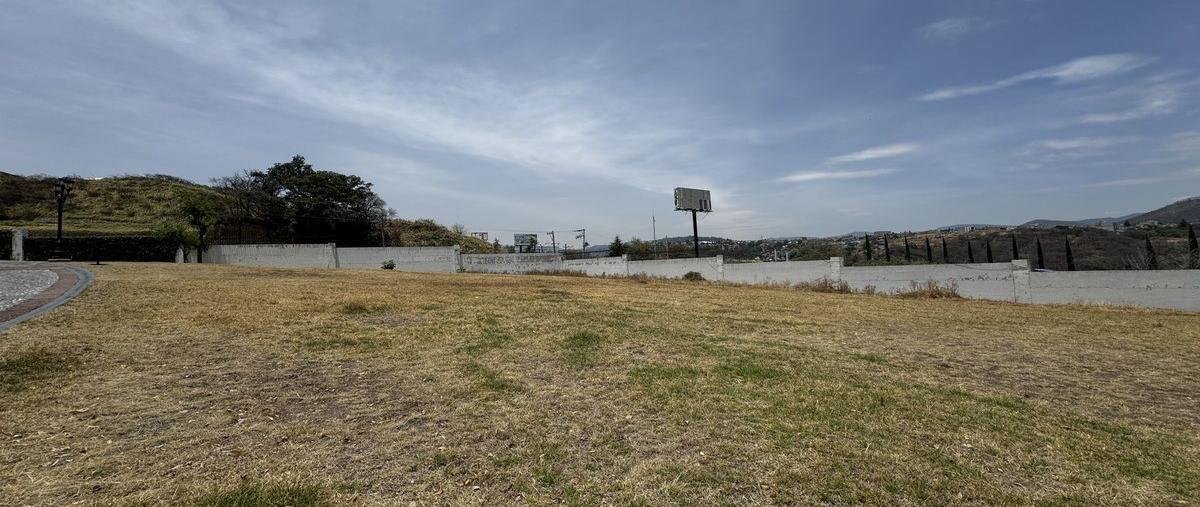 Foto de terreno habitacional en venta en  , hacienda de las palmas, huixquilucan, méxico, 28196057 No. 03