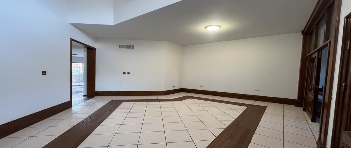 Foto de casa en venta en hacienda del carmen , haciendas iii, chihuahua, chihuahua, 30279863 No. 03