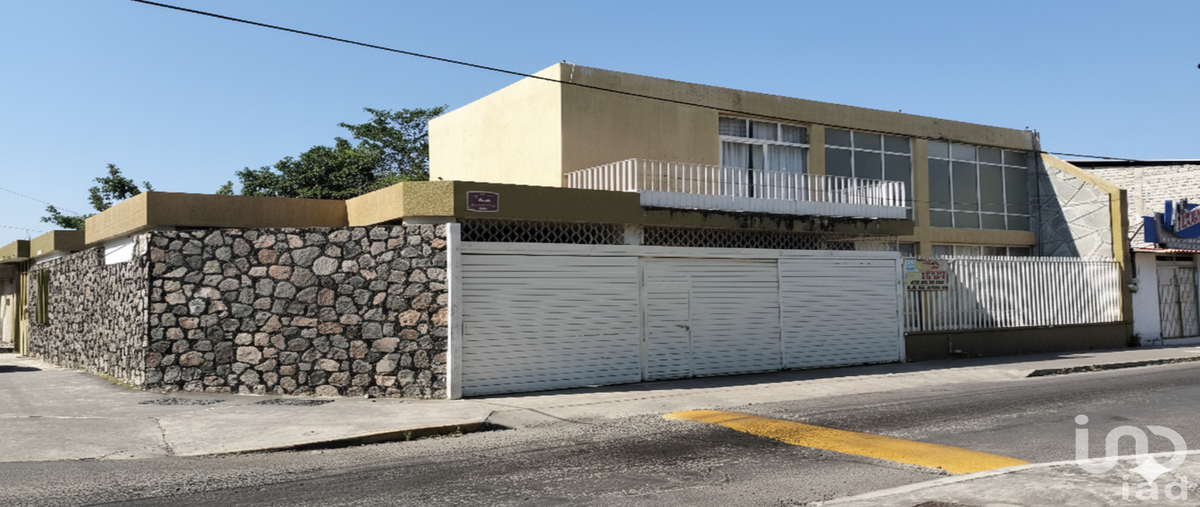 Foto de casa en ignacio allende 408, colima centro, colima, colima, 30553742 foto 01 Foto de casa en venta en ignacio allende 408, colima centro, colima, colima, 30553742 No. 01