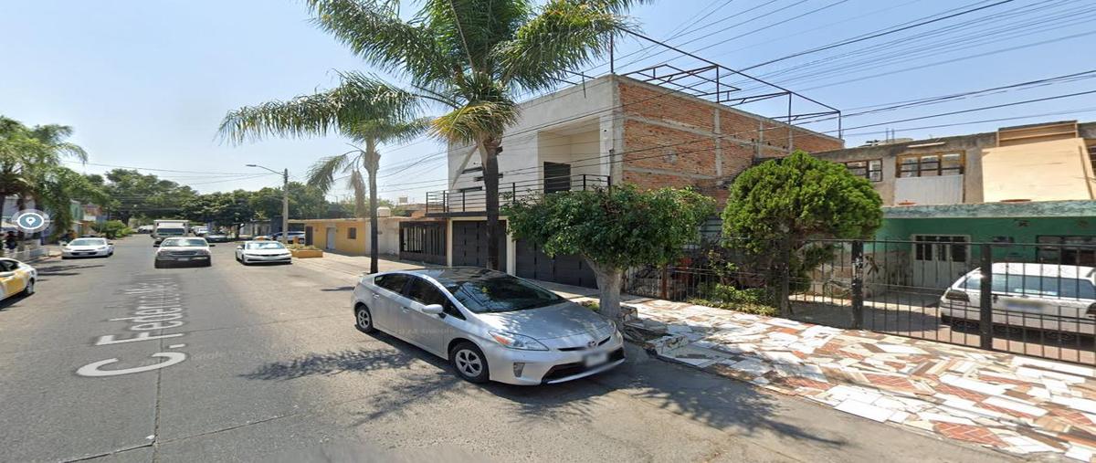 Foto de casa en venta en  , insurgentes 1a secc, guadalajara, jalisco, 30165595 No. 02