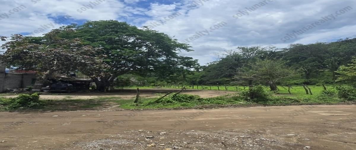 Foto de terreno habitacional en venta en  , ixtapa, puerto vallarta, jalisco, 30255302 No. 01