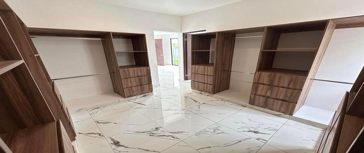 Foto de casa en venta en  , jardines de rejoyada, mérida, yucatán, 30872205 No. 03