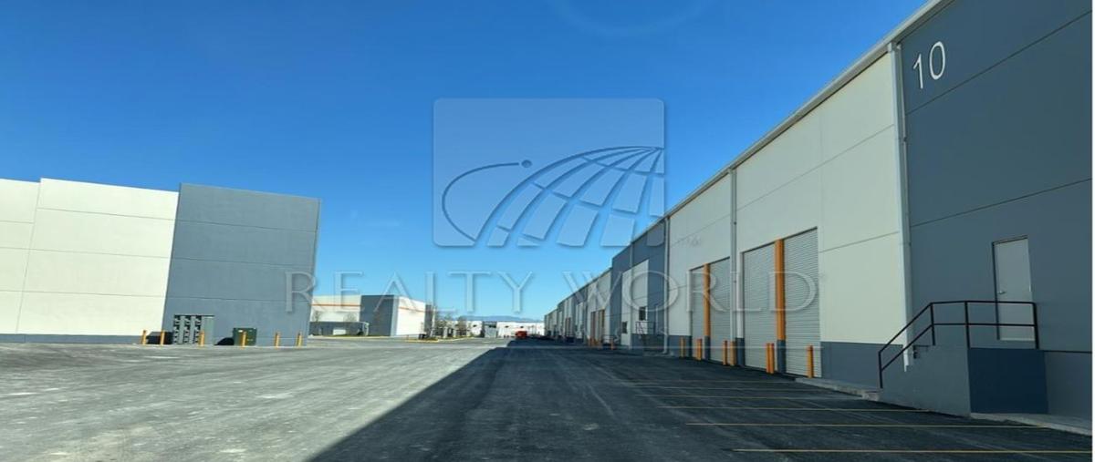 Foto de bodega en renta en  , jardines de san patricio, apodaca, nuevo león, 30362881 No. 01