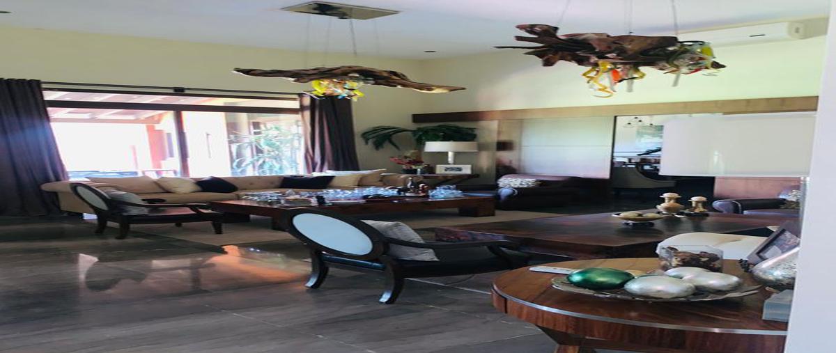 Foto de casa en venta en  , jardines de versalles, saltillo, coahuila de zaragoza, 0 No. 03