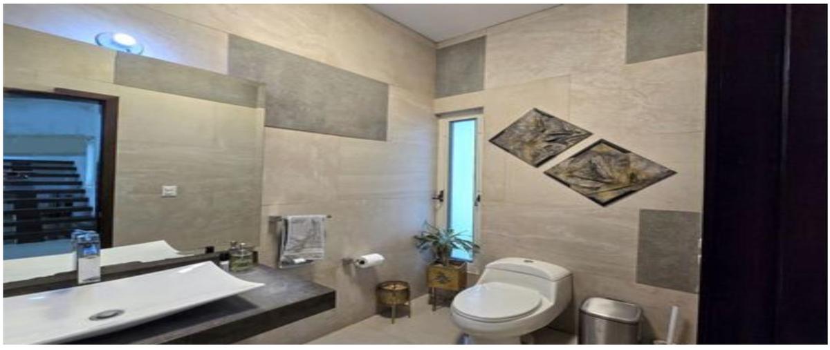 Foto de casa en venta en  , jardines de versalles, saltillo, coahuila de zaragoza, 0 No. 04