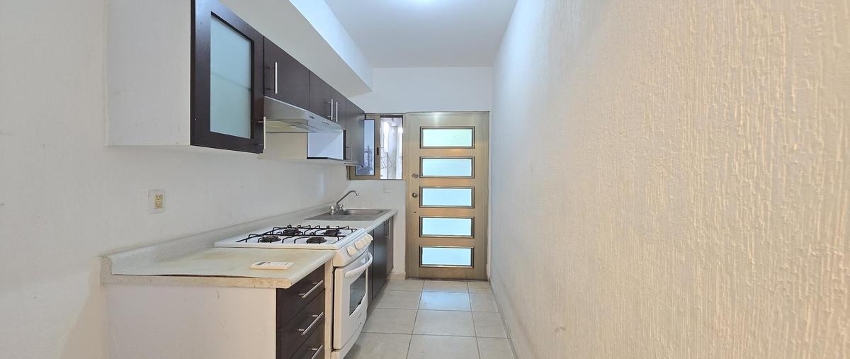 Foto de casa en renta en  , jardines del sur, benito juárez, quintana roo, 30805893 No. 04