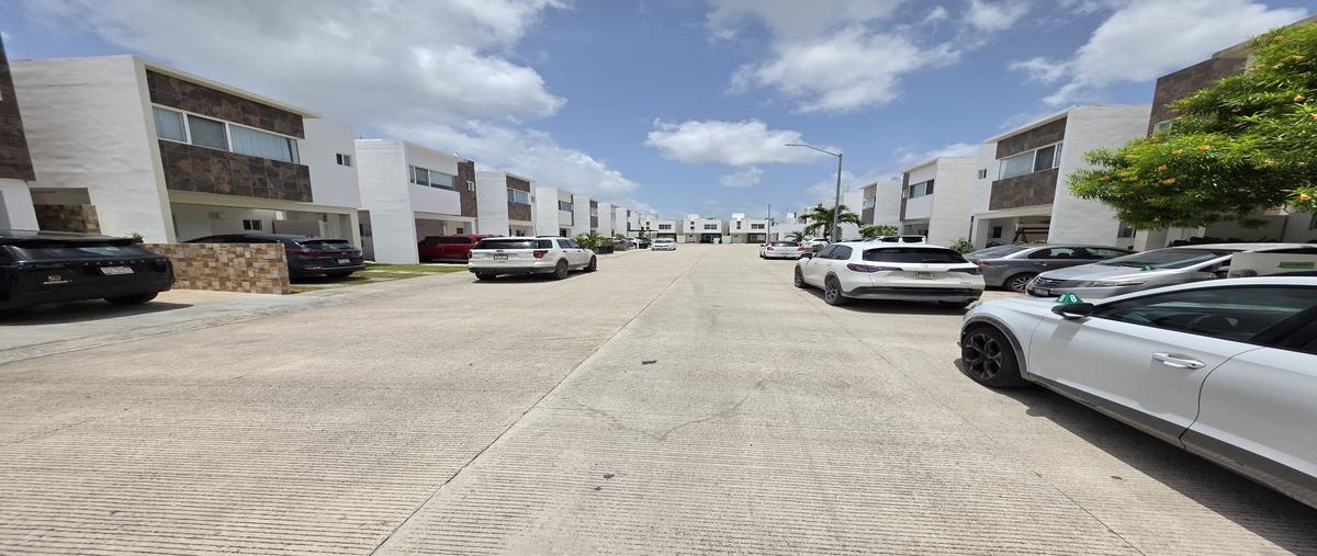 Foto de casa en venta en  , jardines del sur, benito juárez, quintana roo, 0 No. 03