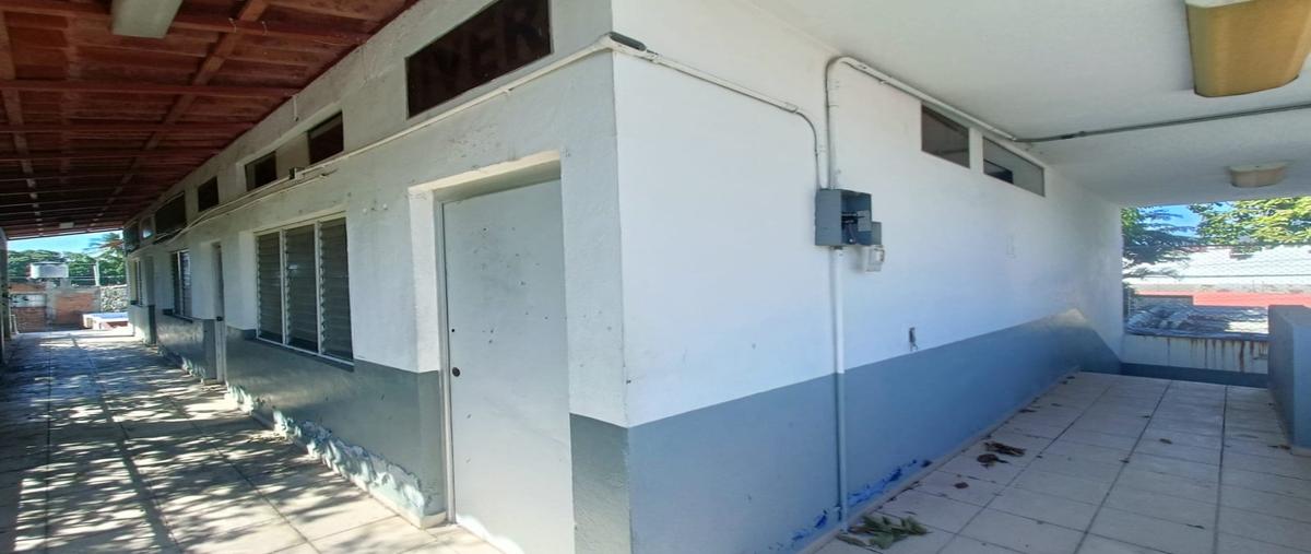 Foto de edificio en venta en  , jardines residenciales, colima, colima, 0 No. 01