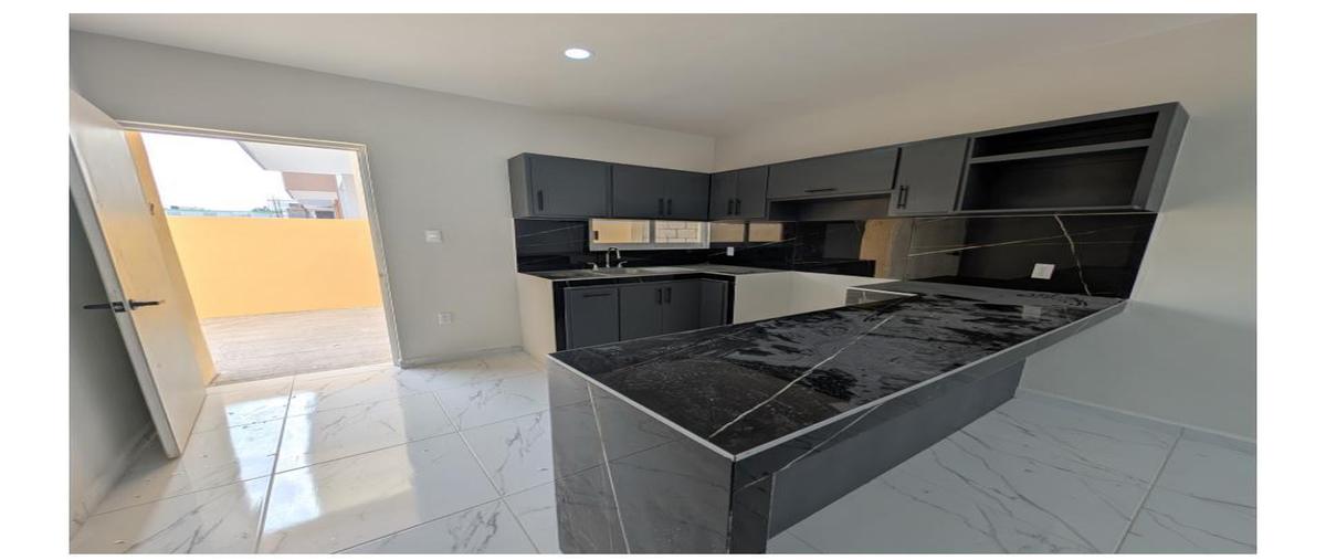 Foto de casa en venta en  , jesús luna luna, ciudad madero, tamaulipas, 0 No. 03