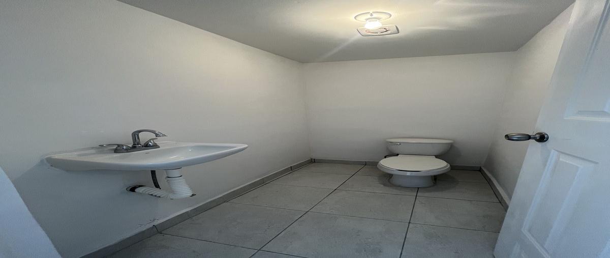 Foto de oficina en jose coronado , zona centro, chihuahua, chihuahua, 28487957 foto 05 Foto de oficina en renta en jose coronado , zona centro, chihuahua, chihuahua, 28487957 No. 05