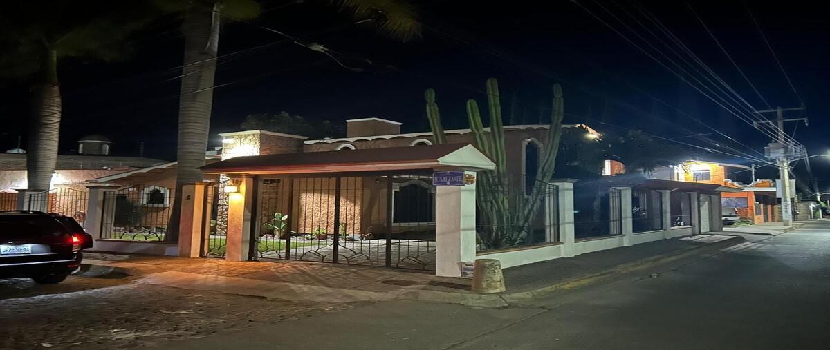 Foto de casa en venta en juárez oriente , jocotepec centro, jocotepec, jalisco, 29513260 No. 01