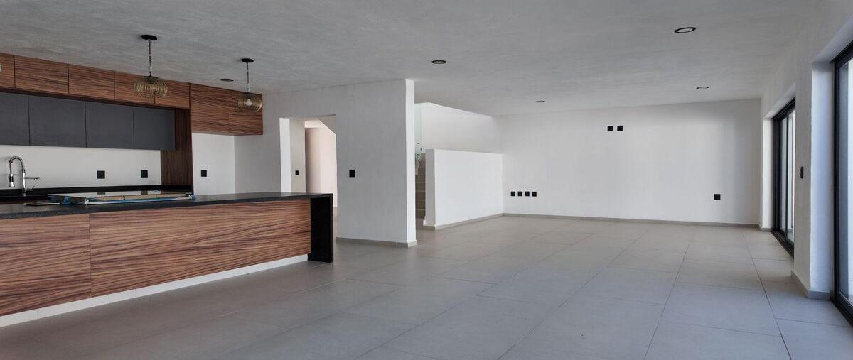 Foto de casa en venta en  , juriquilla, querétaro, querétaro, 0 No. 03